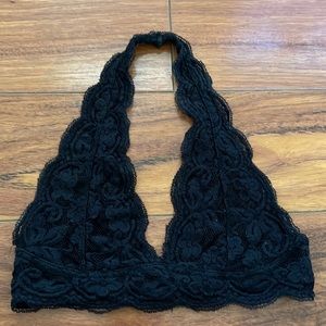 Black lace bracelet